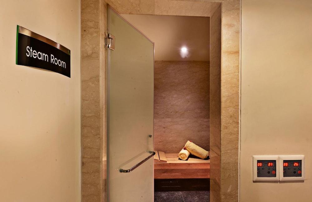 Leisure Inn Grand Chanakya Jaipur Eksteriør billede