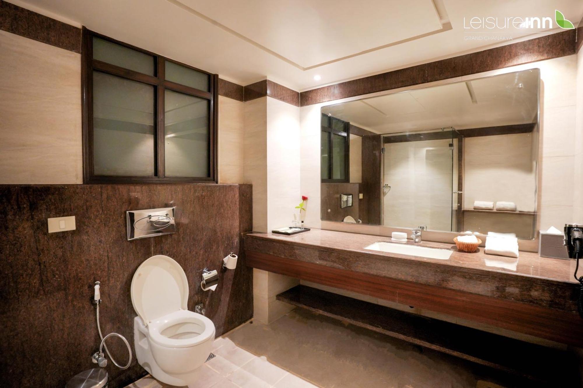 Leisure Inn Grand Chanakya Jaipur Eksteriør billede