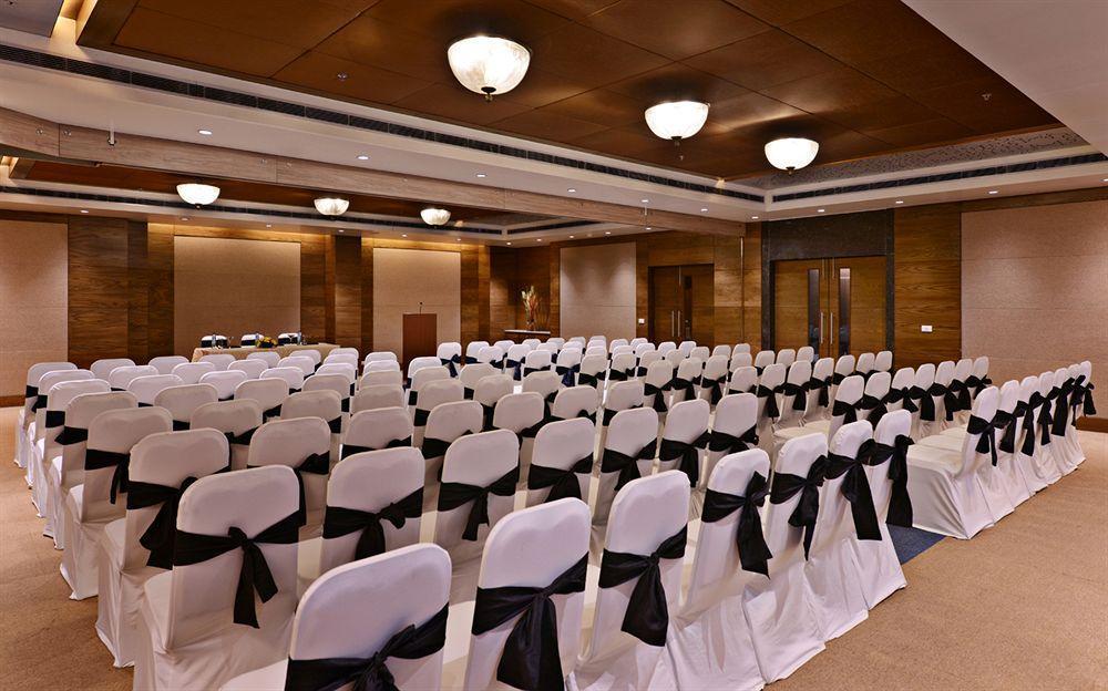 Leisure Inn Grand Chanakya Jaipur Eksteriør billede